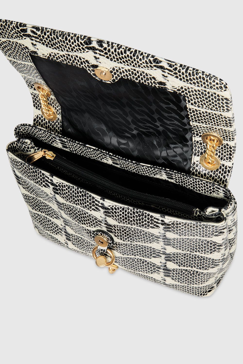 Black / White Snake Rebecca Minkoff Edie Flap Shoulder Bag | QDNUP-7852